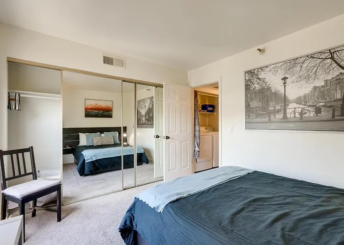1 Mi To Spring Training! Gem W/ Balcony Scottsdale